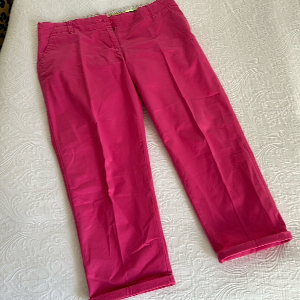 Hot Pink Crown and Ivy pants.